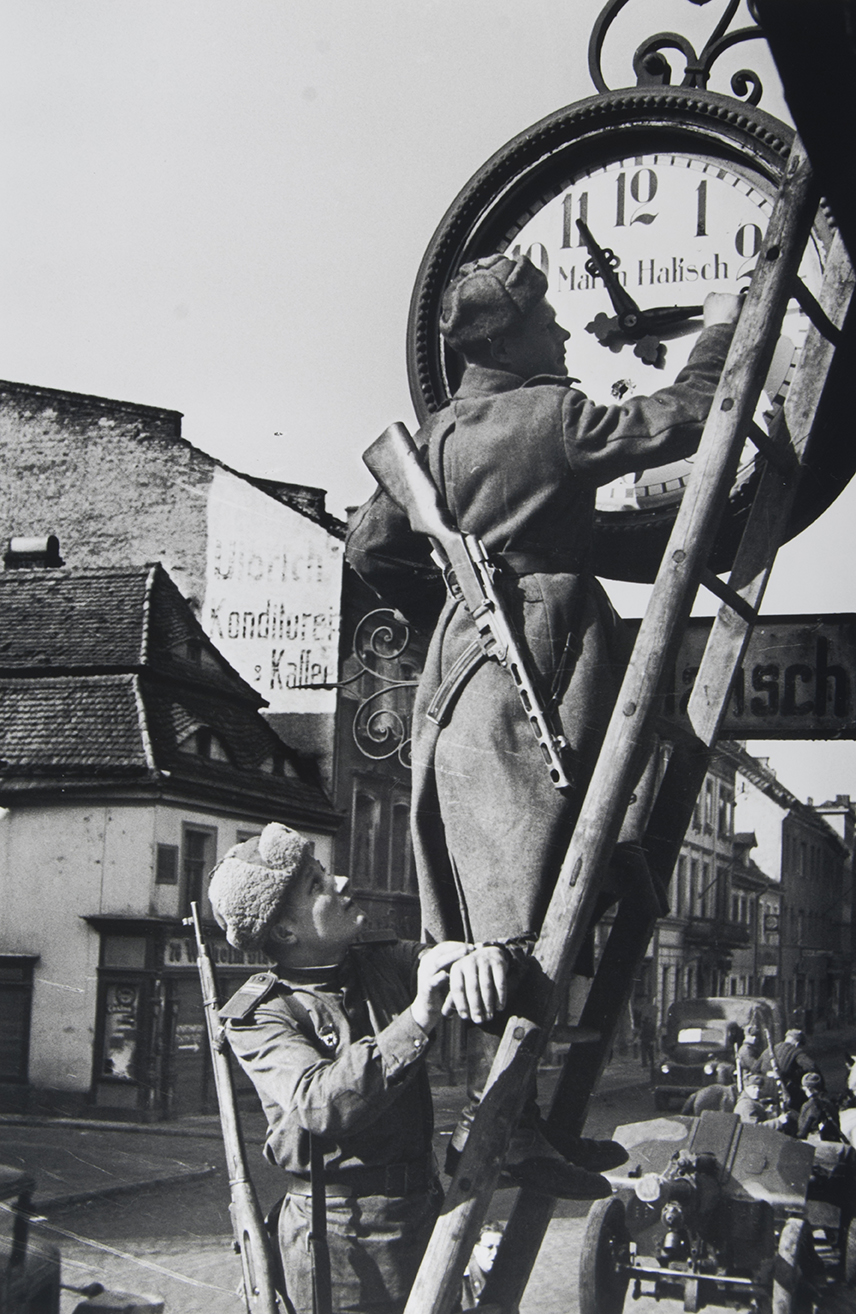 Resetting German Clocks Forward to Moscow Time, May 1945