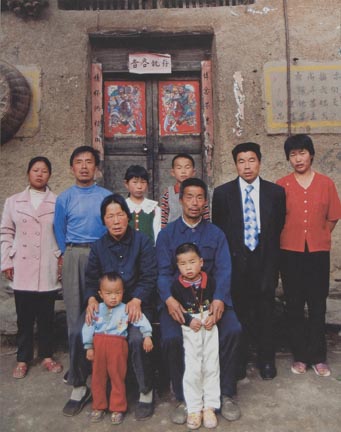 The Three Generations of Zuo Shical's Family, at Xiaoshuang Tanggou Village, Luanchuan Township of Luanchuan County in 1999, from the 