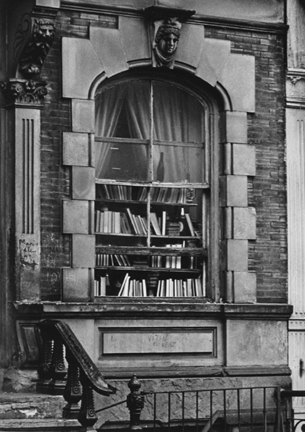 Greenwich Village, New York (book lined window)