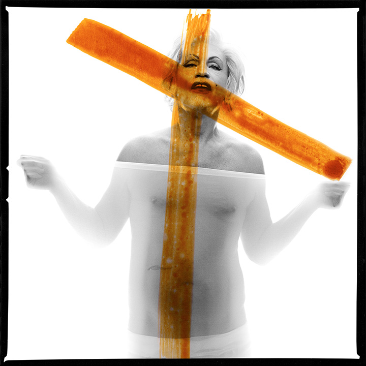 Bert Stern / Marilyn Monroe, crucifix II (1962)