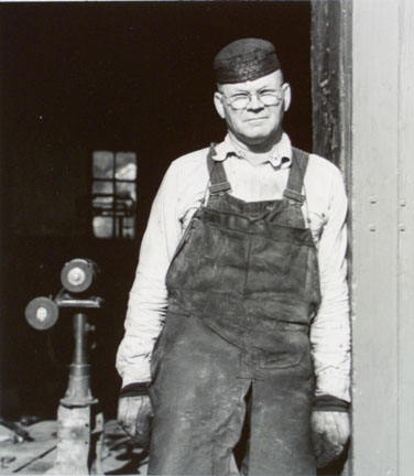 Lewis Kao, Blacksmith, Culbertson, Montana