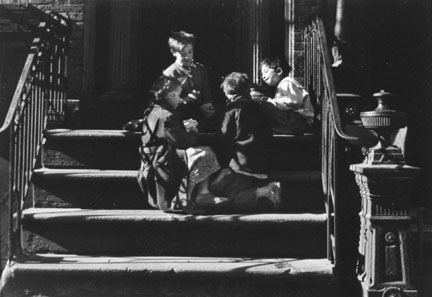 Gypsy Children Playing Cards, Pitt Street